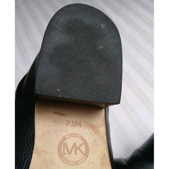 Michael Kors Boots 7.5 M Pebbled Grain Leather Britton Ankle Logo Preppy Classic - Picture 13 of 15